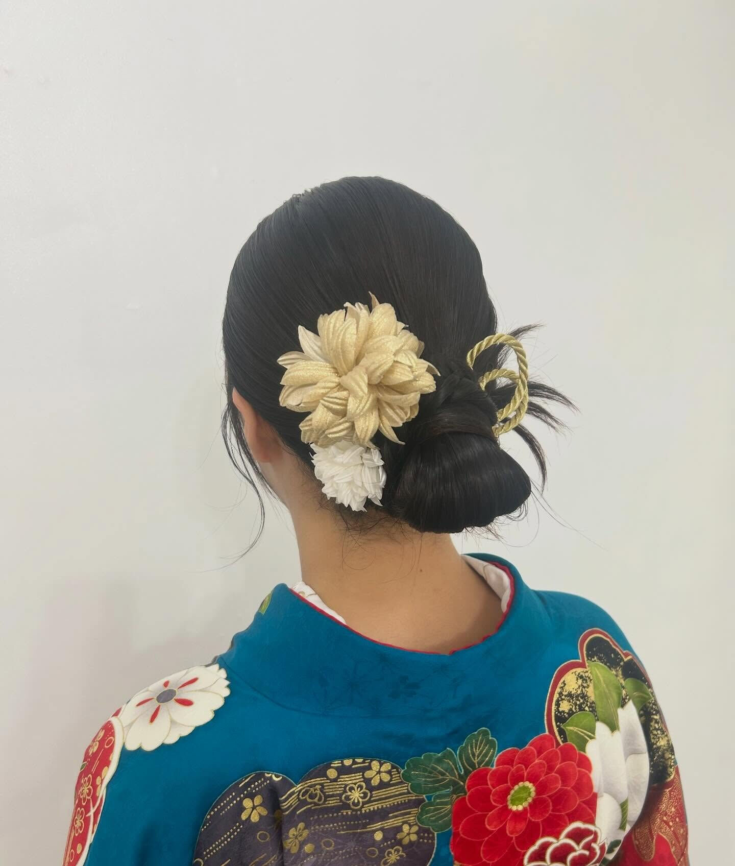 今年お一人目の袴着付け♡